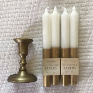 Candle holder and candle tapers